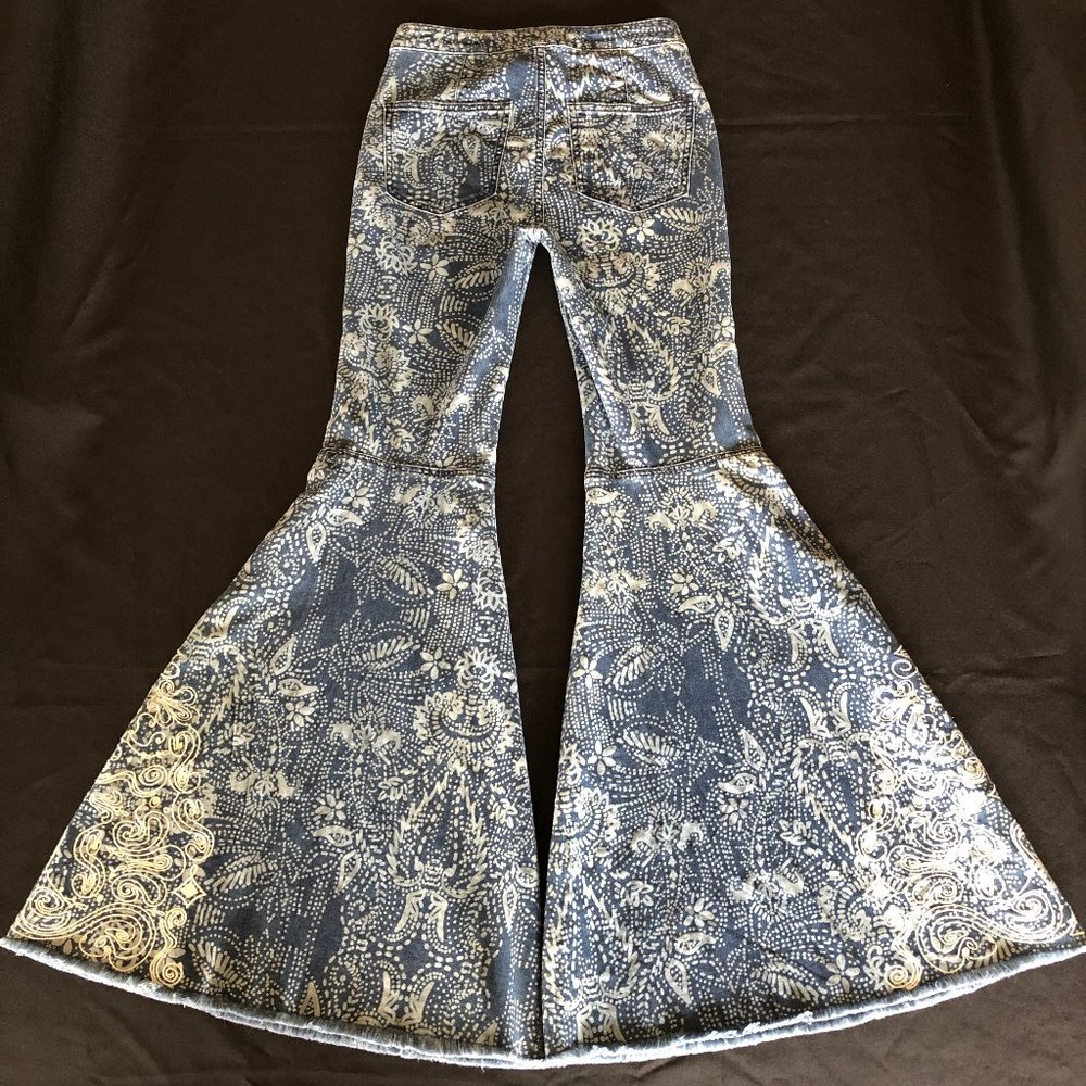 Free People Printed Embellished Just Float On Flare Size 25 - Picture 6 of 16